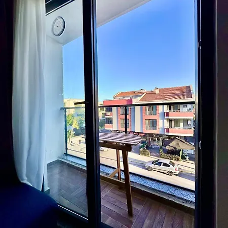 Spacious Balcony, Modern Loft, Kitchen, Privileged Location Cayirhisar