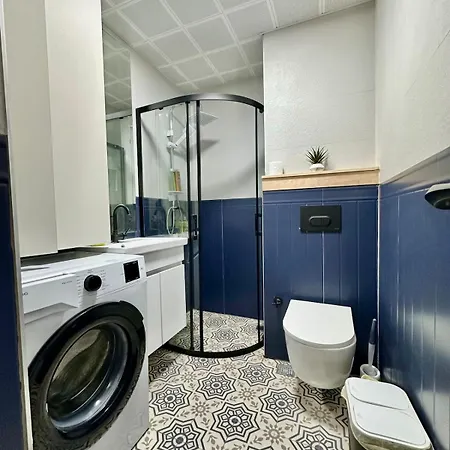 Spacious Balcony, Modern Loft, Kitchen, Privileged Location Cayirhisar